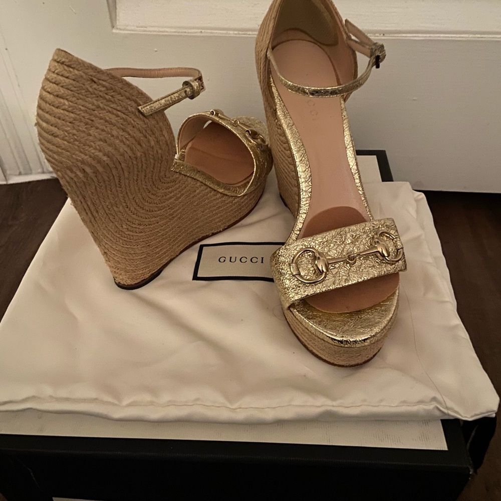 Authentic Gucci Gold metallic wedges